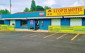 Stop 21 Motel